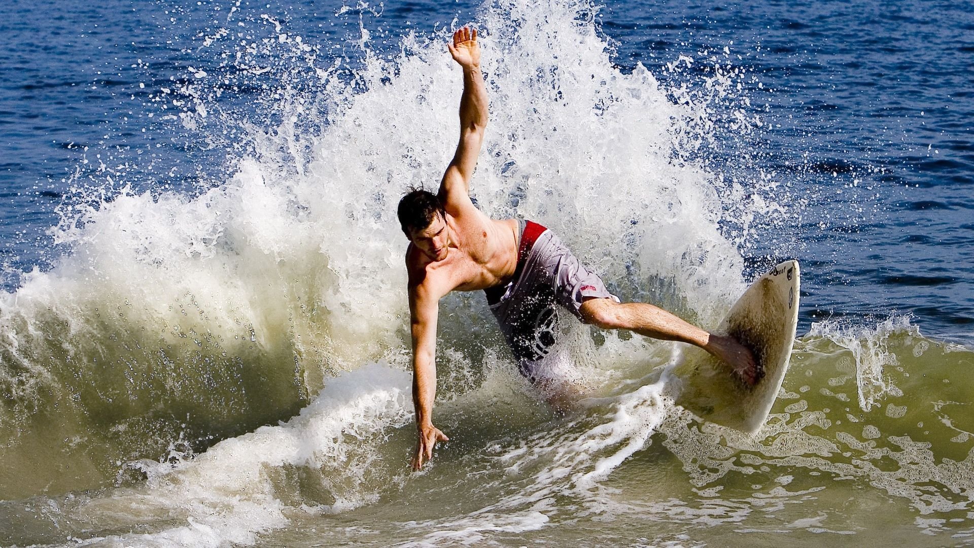 未来展望：赛事发展趋势与挑战，赛事规划流程图